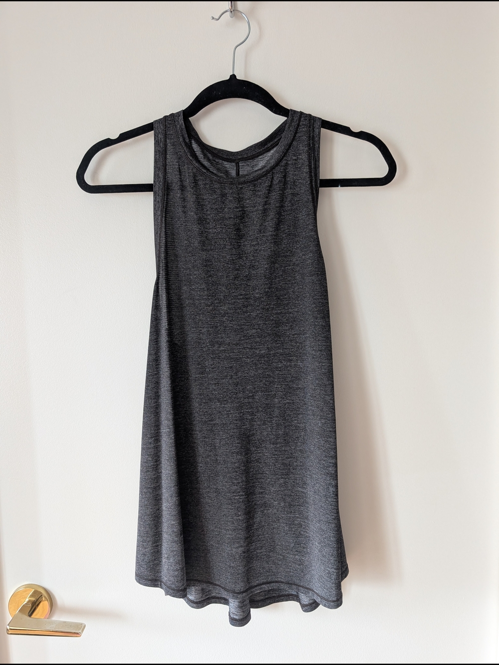 lululemon athletica Women's Charcoal Gray Tank Top
